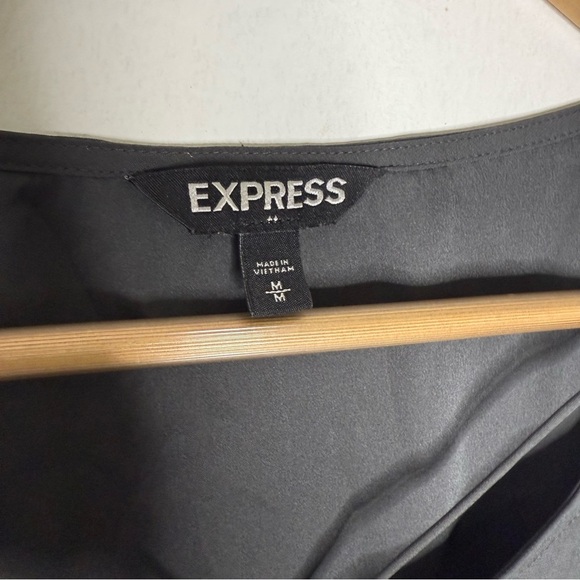 Express Dark Gray Cap Sleeve Satin Blouse Women’s Size Medium - Picture 5 of 8
